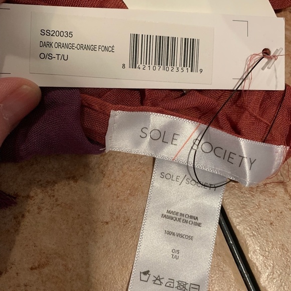 Sole Society Fringe Trim Scarf in Dark Orange NWT - Picture 3 of 3